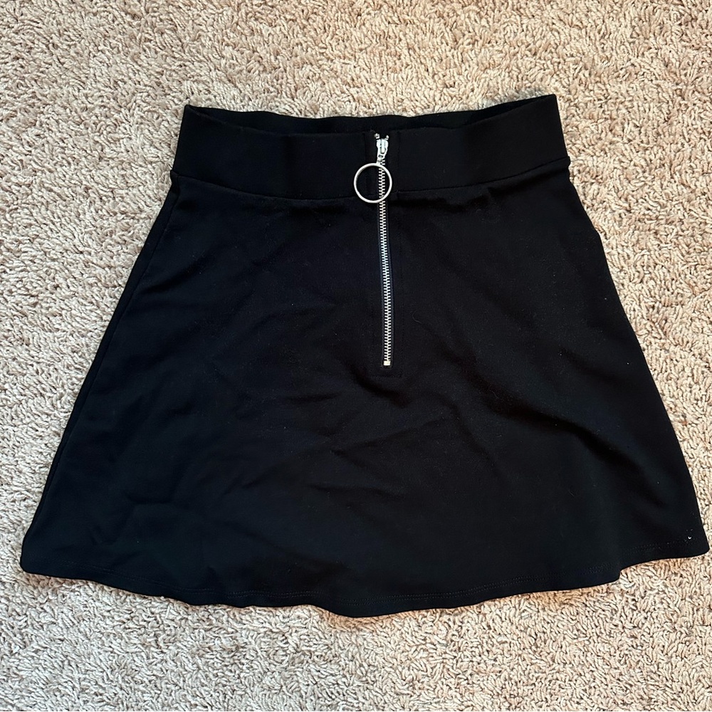 Forever 21 Black Short A-line Skirt